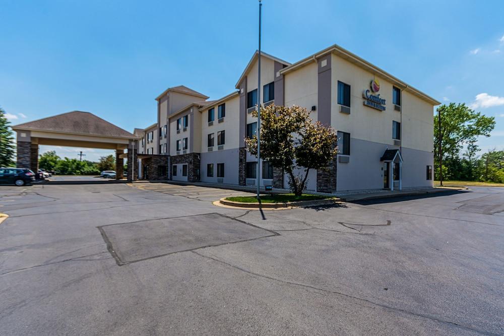 Comfort Inn & Suites North Aurora - Naperville Exterior photo