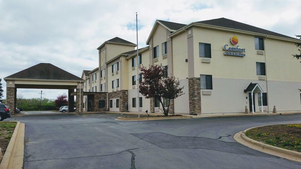 Comfort Inn & Suites North Aurora - Naperville Exterior photo